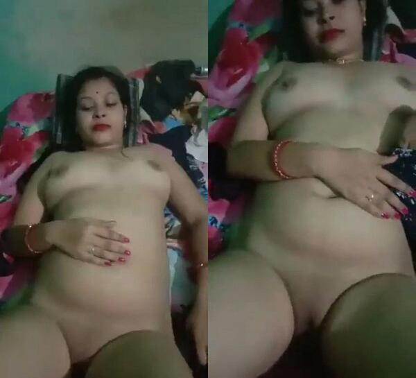 Sexy nude desi bhabi blowjob bf cock leaked nude mms