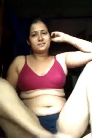 Bengali desi mom x video horny hot sexy boob fingering