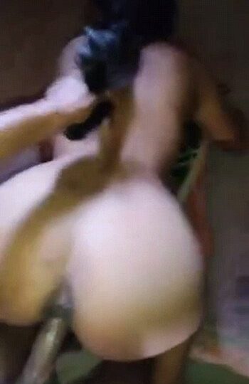 Big ass desi aurat ki chudai doggy hard fuck with cum out nude