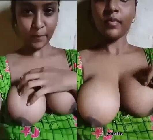 Horny village girl playing with her big lemons indian xnx aunty leaked mms