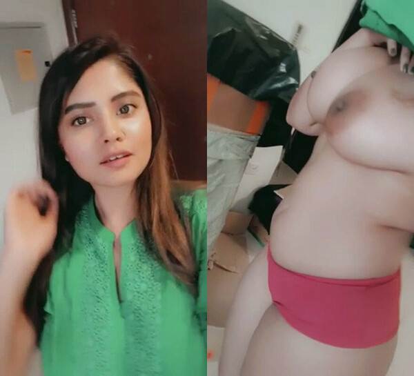 Pak beautiful babe show boobs ass xxx in pak sexe leaked mms