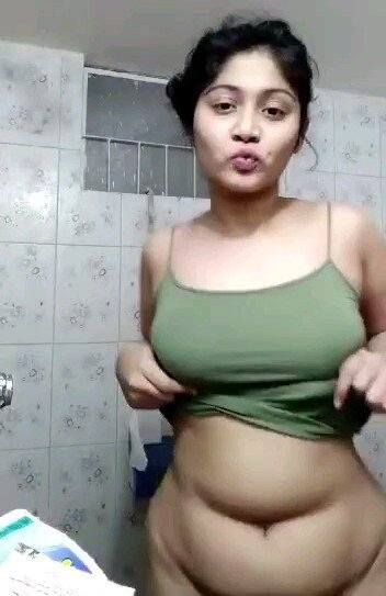 indian big tits super cutiepie indian babe nude bathing mms