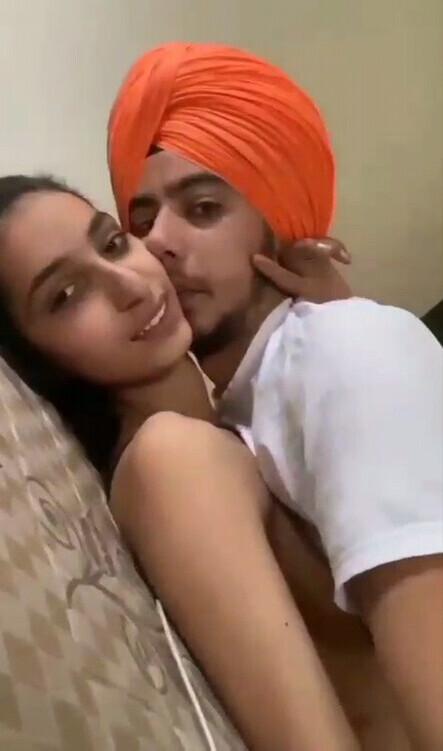 xxxx video india Punjabi college lover 18 couple fucking mms