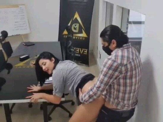 Lovely office babe hot xvideos fucked by boss in office