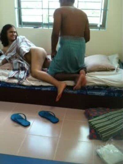 Cute college lover couple xxx indian pron fucking hostel mms