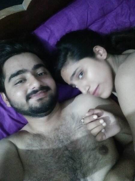 Super cute Muslim girl hard fucking Hindu bf mms