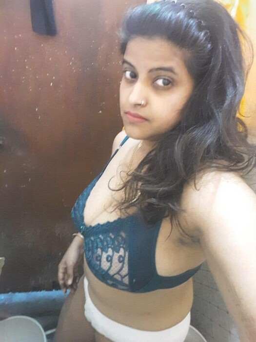 Very beautiful big boobs bhabi bigtits pics all nude pics (1)