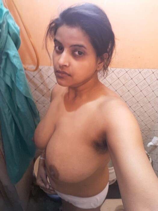Very beautiful big boobs bhabi bigtits pics all nude pics (2)