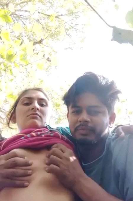 Very beautiful horny lover couple india love nude enjoy outdoor