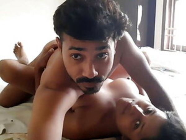 Very beautiful sexy lover couple indian blue film fucking mms HD