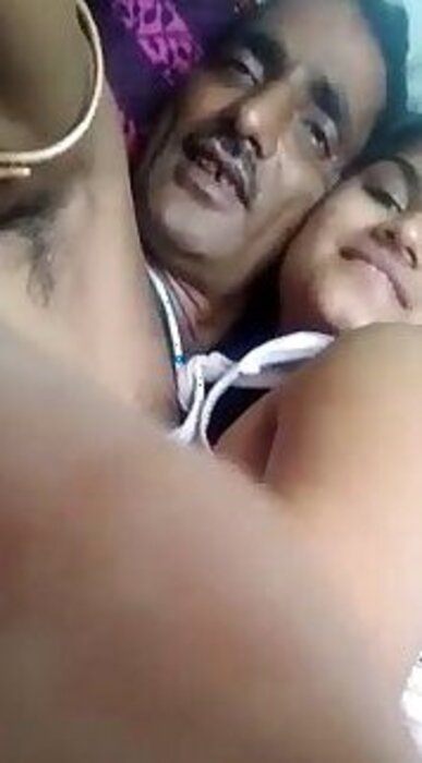 Young sexy girl marwadi xxx enjoy with uncle nude mms