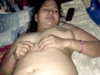 Beautiful young tamil aunty xvideos enjoy with neighbor mms