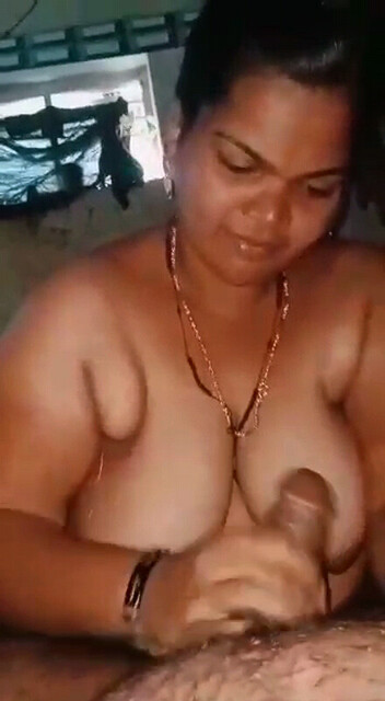 Super milf big tits xnxx desi aunty hand blowjob nude mms