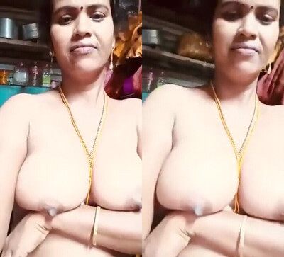 Village-sexy-mature-aunty-porn-videos-showing-big-tits-nude-mms.jpg