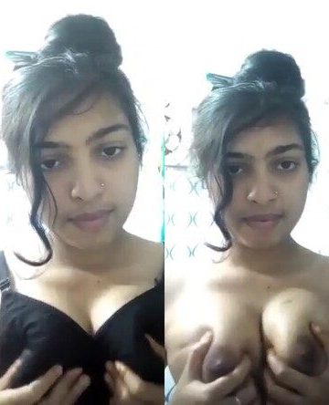 Very-beautiful-hot-desi-adult-video-showing-big-tits-bathing-mms.jpg