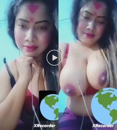 Beautiful-horny-desi-bhabi-pron-shows-big-boobs-viral-mms.jpg