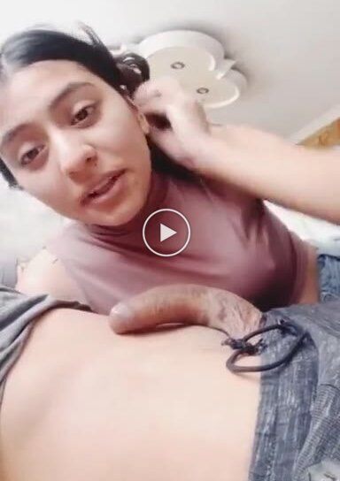 xxx-video-hot-indian-cute-18-college-girl-having-viral-mms.jpg