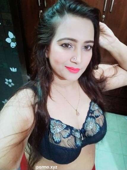Super-hottest-pak-bhabi-pak-hidden-cam-sex-nude-mms.jpg