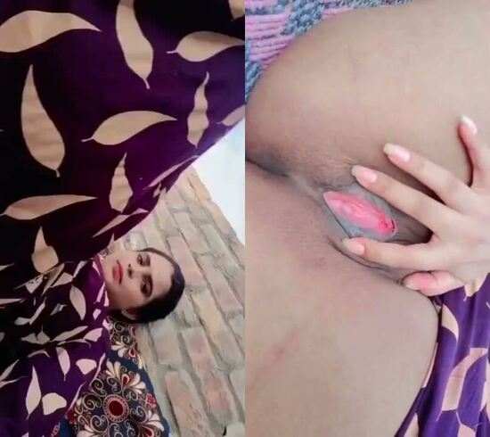 Super-beautiful-pak-babe-pakistan-live-sex-pink-pussy-show.jpg