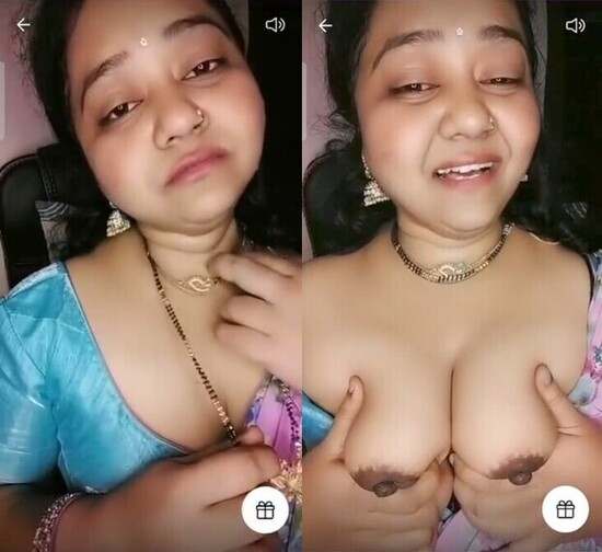 Beautiful-Desi-hot-bhabi-with-saree-Shows-her-Big-Juicy-Boobs-on-live-cam.jpg