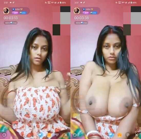 Desi-mil-tanker-savita-bhabi-pron-Showing-her-natural-milky-big-boob.jpg