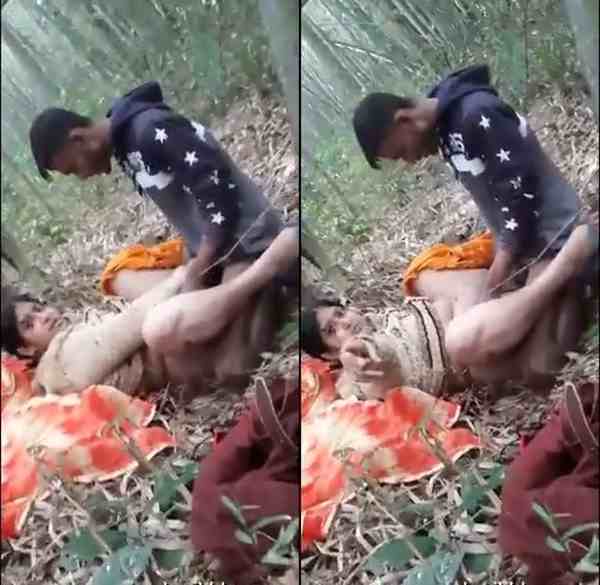 Bangladeshi village muslim hot &sexy bhabi fuck devar outdoor caught