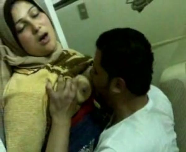 Pak muslim hijabi bbw bhabi pakistan sex clip hard fucked bf