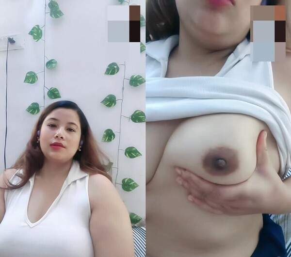 Very beautiful horny babe myanmarxnxx fingering pussy moaning
